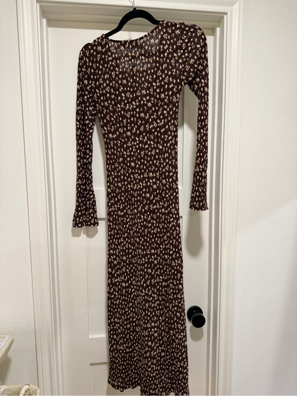 NWT MANGO Print Long Sleeve Maxi Dress - Brown 4 - Picture 8 of 8